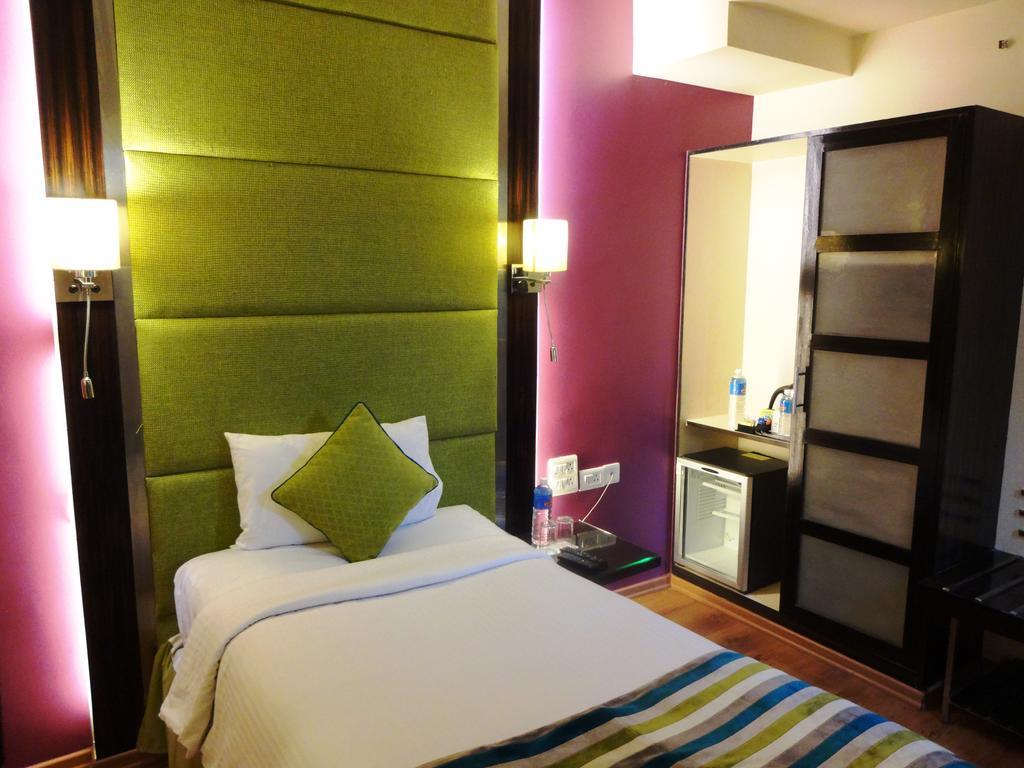 Royal Orchid Central Bangalore, Mg Road Zimmer foto